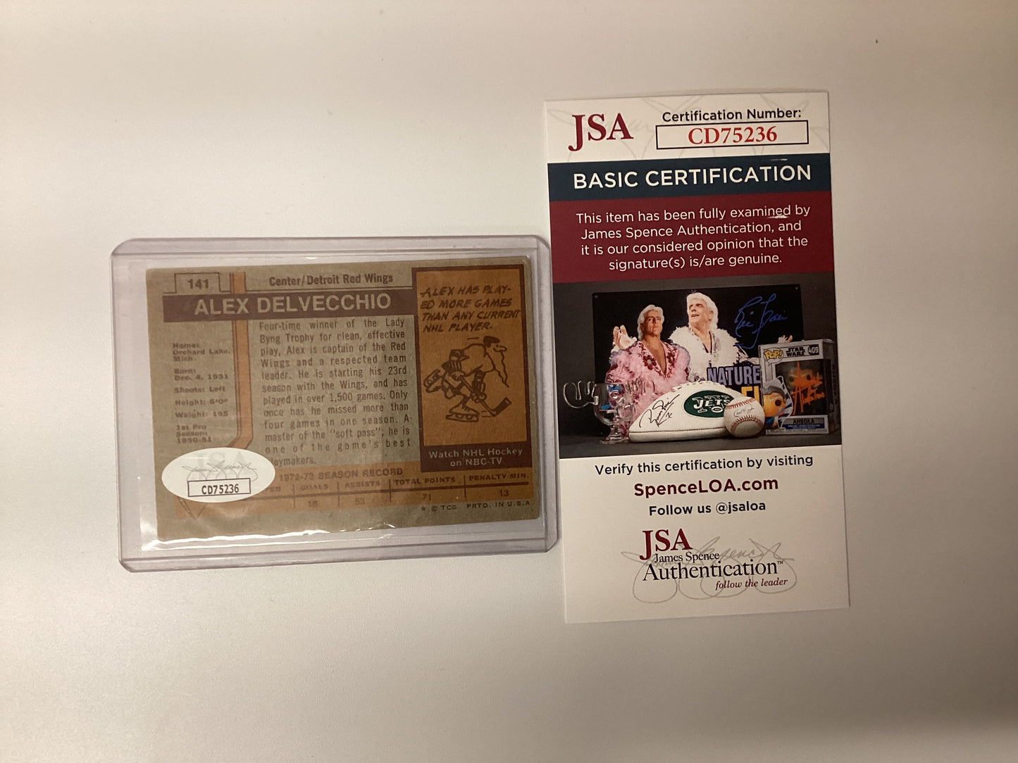 Signed Alex Delvecchio card, Detroit Red Wings JSA COA