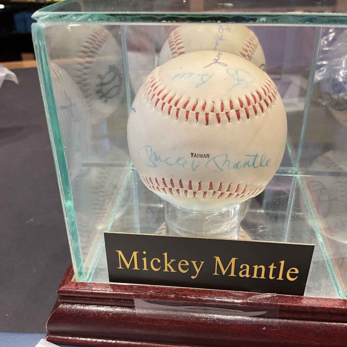 Autographed New York Yankee Baseball Mickey Mantle W/HOF Signed Players JSA COA