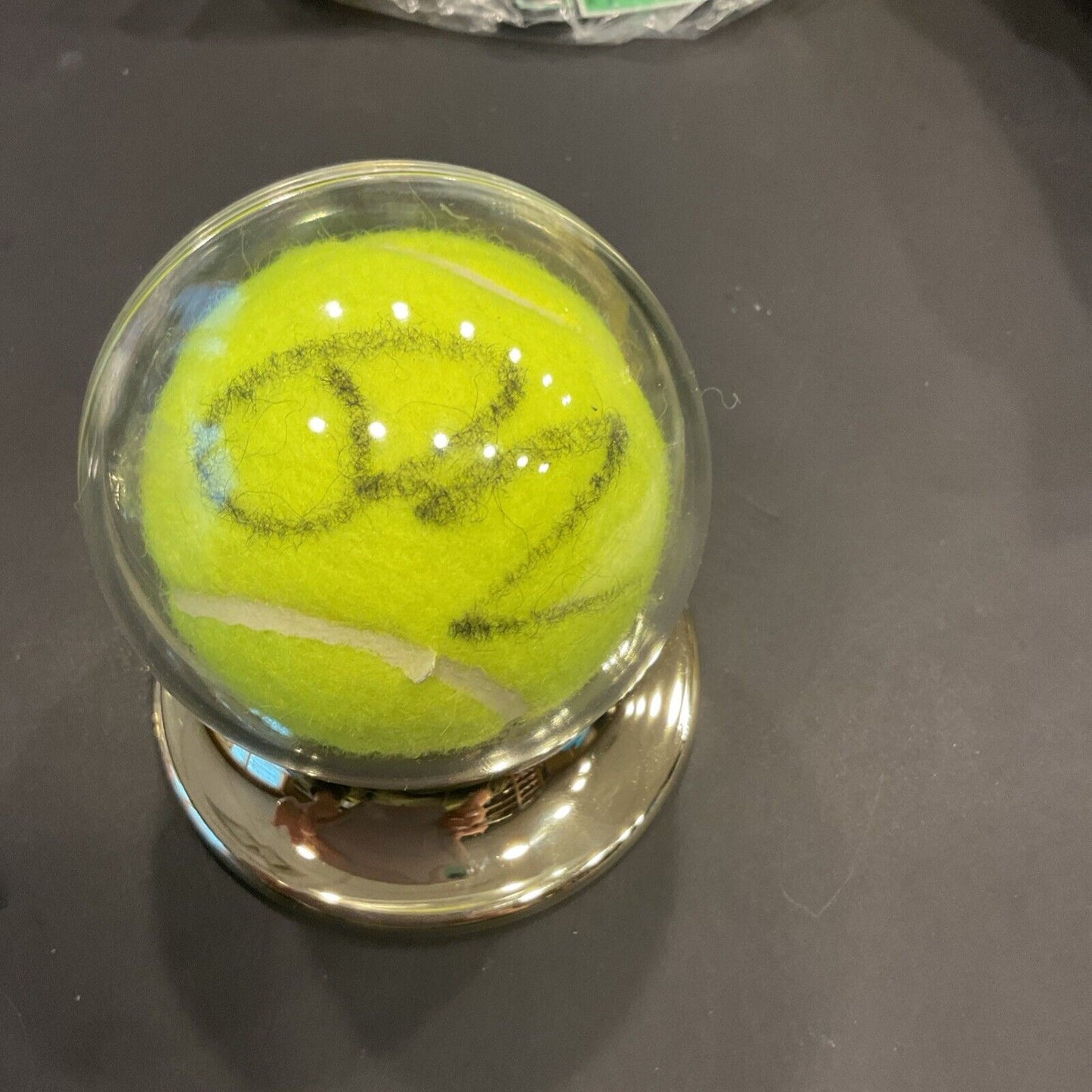 Autograph Ariana Sabalenka Tennis ball with display and COA