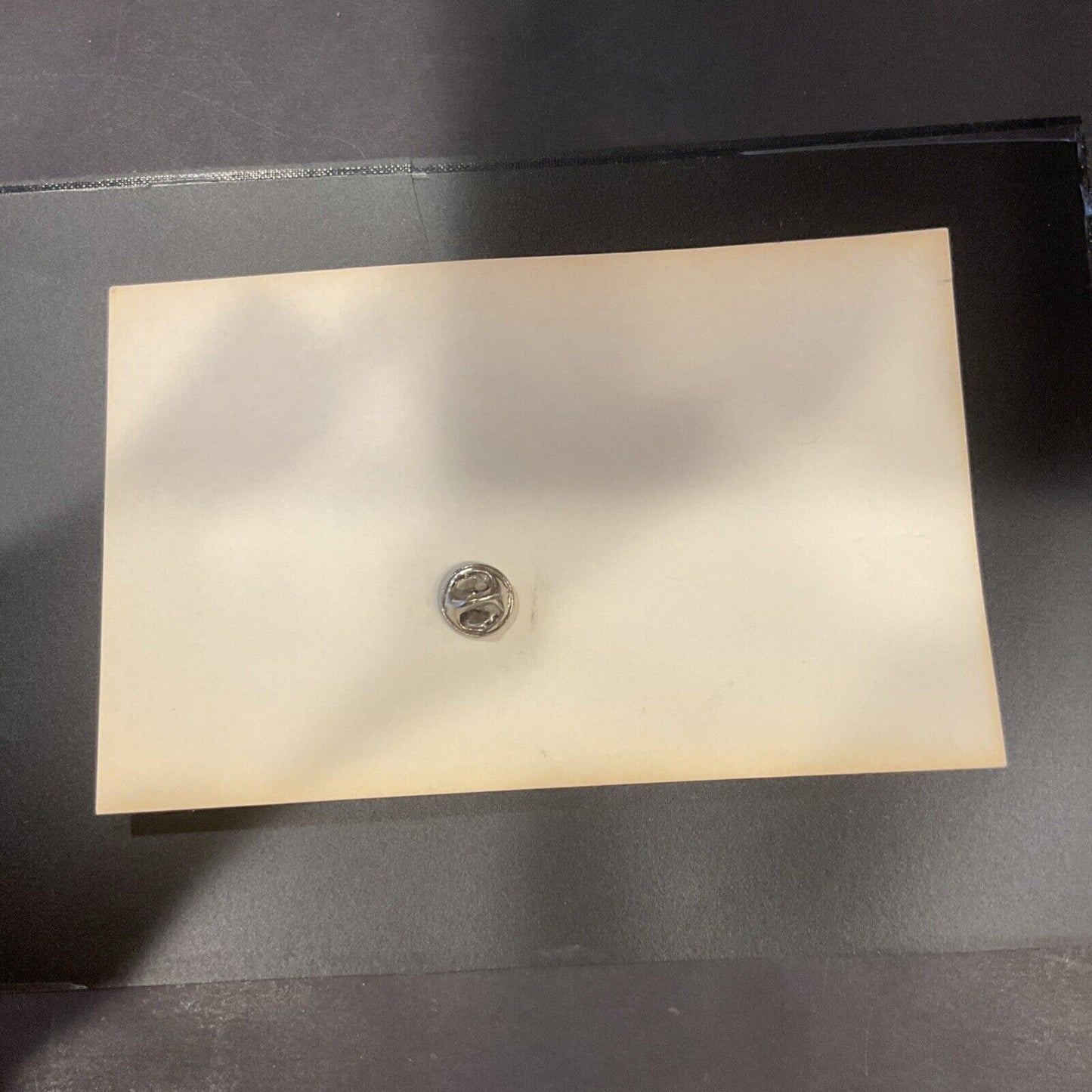 The Beatles official Paul McCartney 1964 Tie Tack Pin original packing RARE