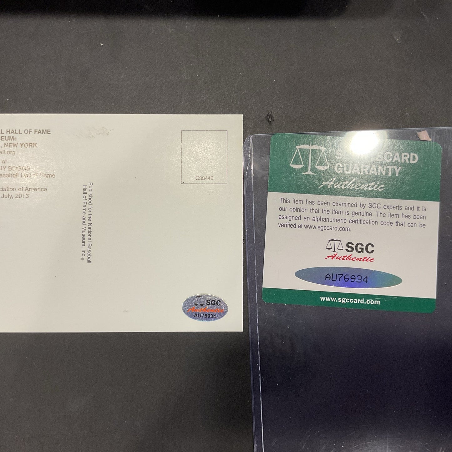 Autographed Wade Boggs Hall Of Fame Yellow Card SGC Authenticated