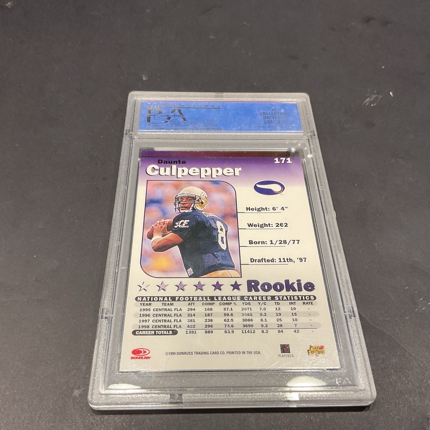 Daunte Culpepper Rookie Card 1999 Donruss Elite #171 PSA 9