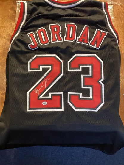 Michael Jordan Signed Chicago Bulls Black Jersey Autographed NBA