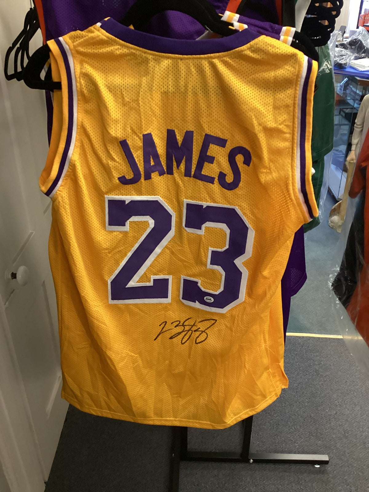 LeBron James #23 Los Angeles Lakers Signed Yellow Jersey