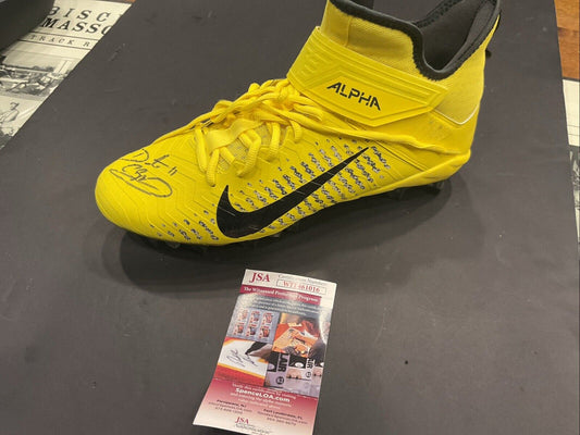 DAUNTE CULPEPPER AUTOGRAPHED SIGNED CLEAT JSA COA