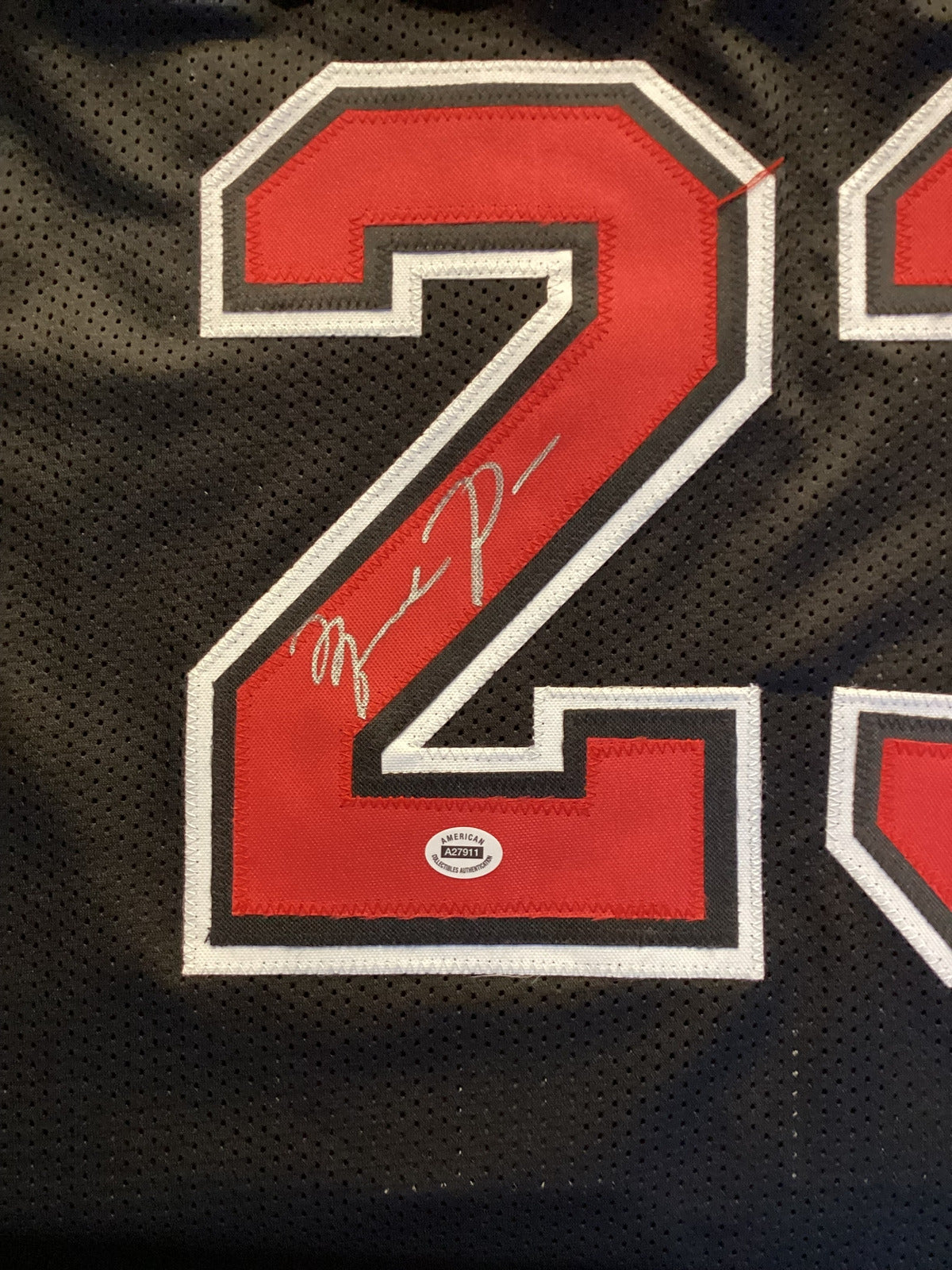 Michael Jordan Signed Chicago Bulls Black Jersey Autographed NBA