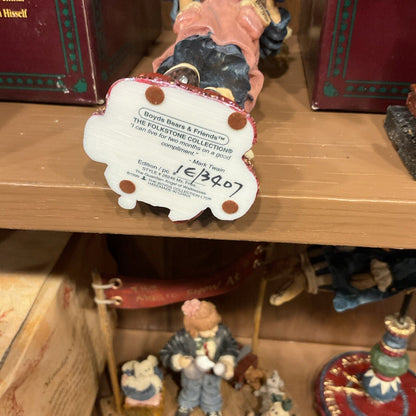 BOYDS BEARS FOLKSTONE #28246 MS FRIES...THE GUARDIAN ANGEL OF WAITRESSES