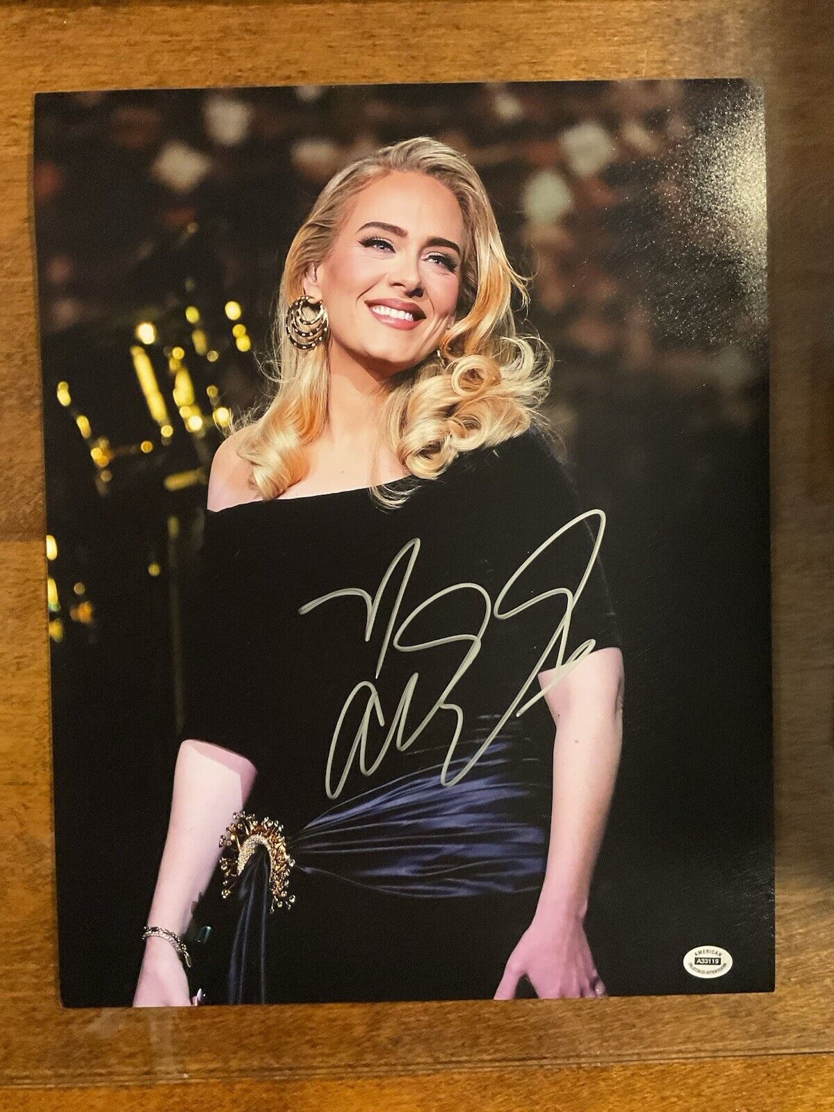 14x11 Signed Adele Photo With COA