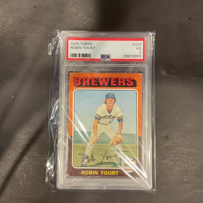 ROBIN YOUNT ~ 1975 Topps Baseball Rookie Card RC #223 ~ Graded PSA 3 VG