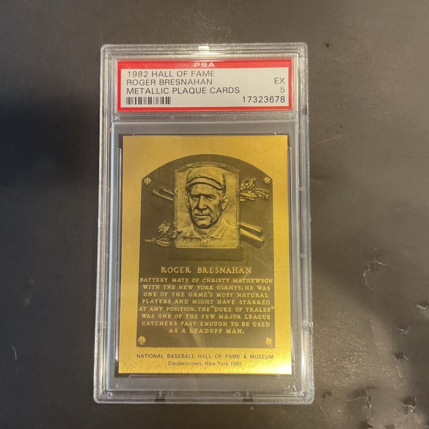 1982 Hall of Fame Roger Bresnahan Metallic Gold Plaque Card PSA 5