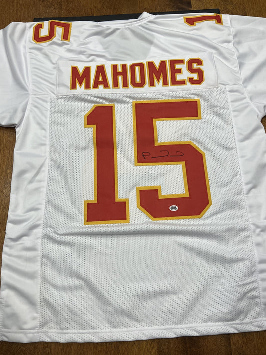 Patrick Mahomes Signed Kansas City Chiefs White Jersey with COA