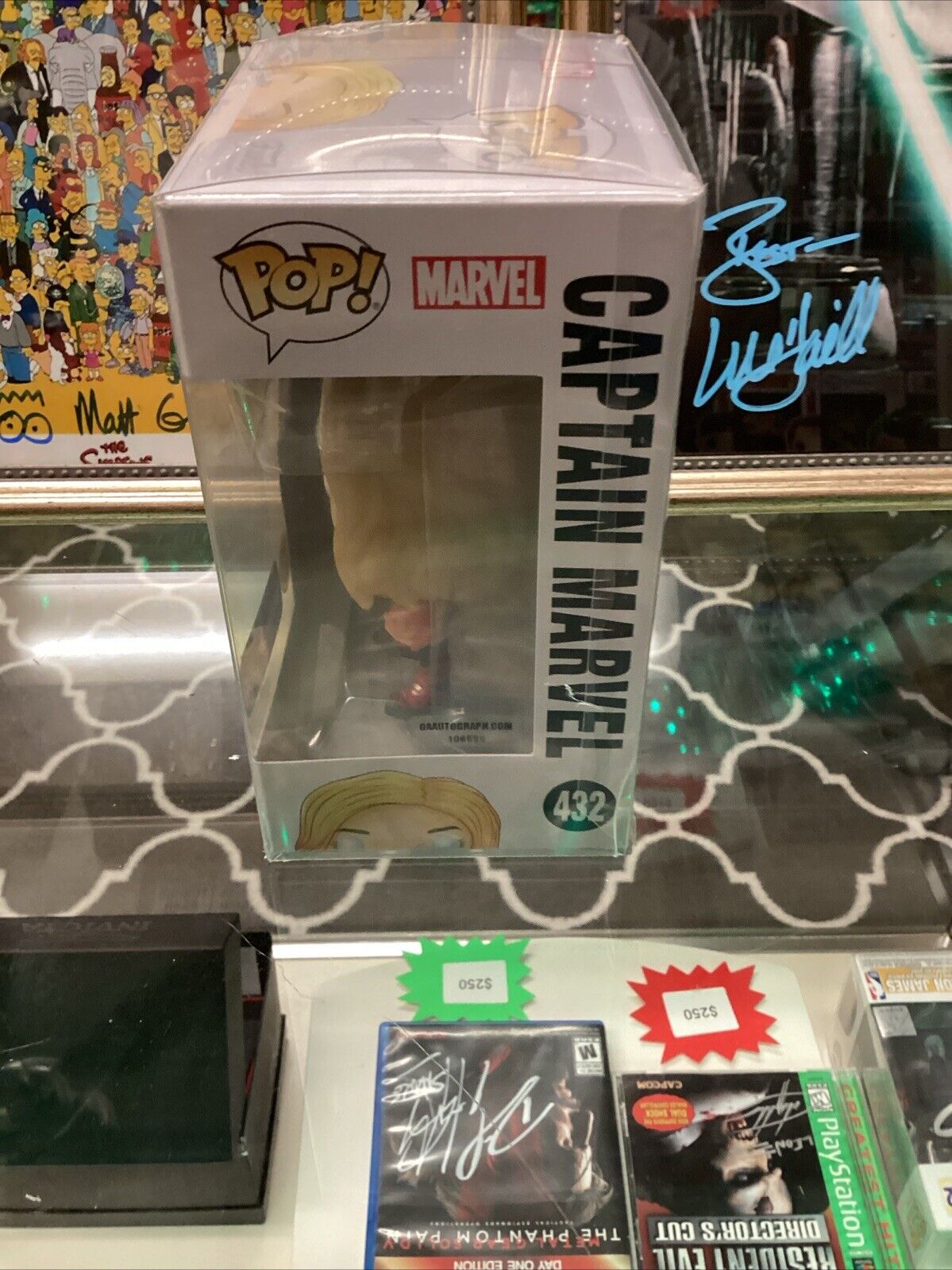 Funko Pop! Vinyl: Captain Marvel - Walmart (Exclusive) #432 Signed With COA