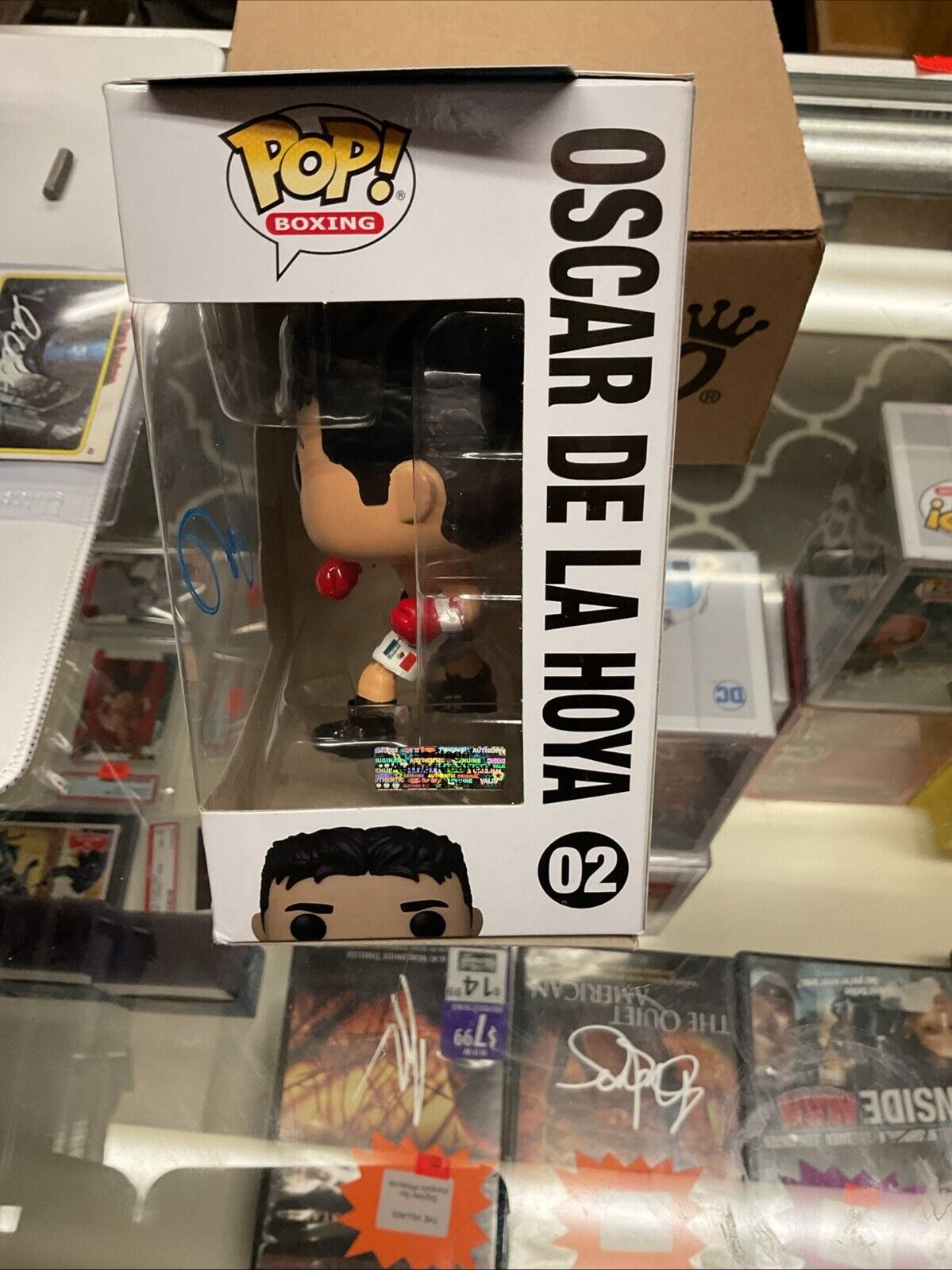 Funko Pop! Boxing Oscar De La Hoya #02 Signed With COA