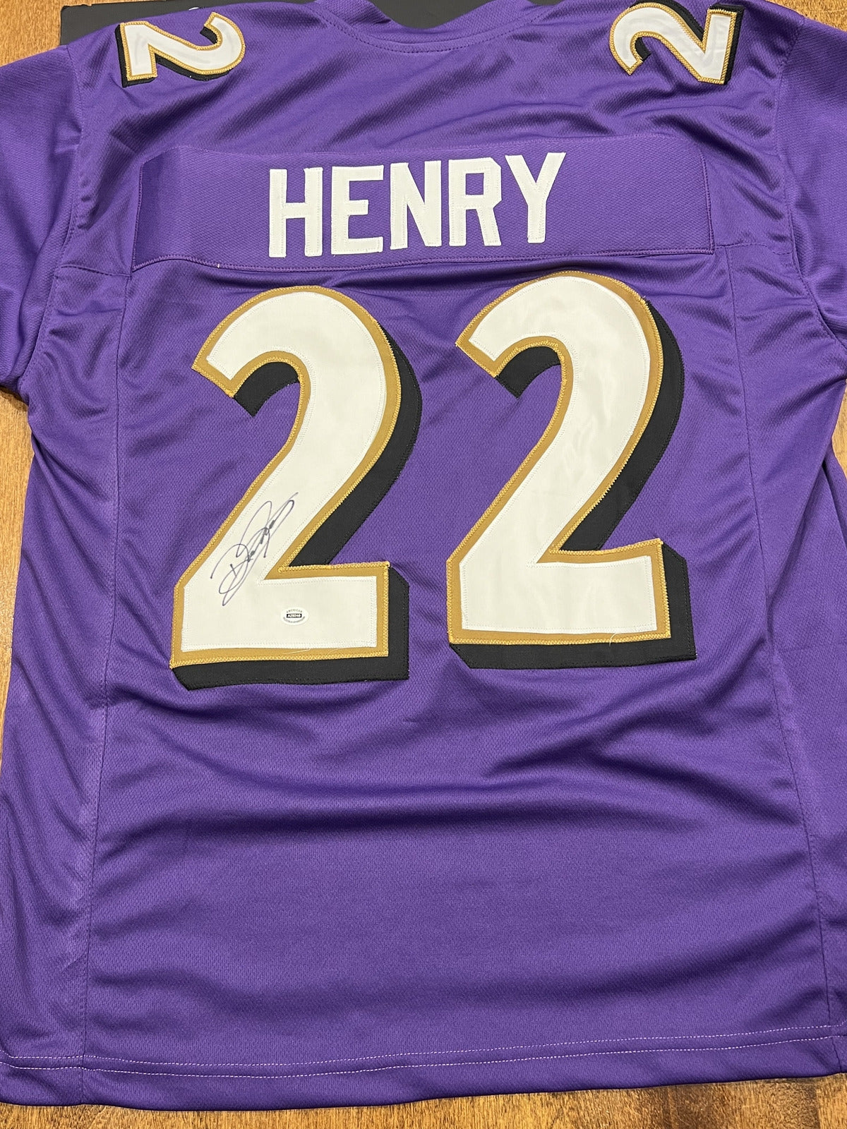 Derrick Henry Signed Baltimore Ravens Purple Jersey with COA