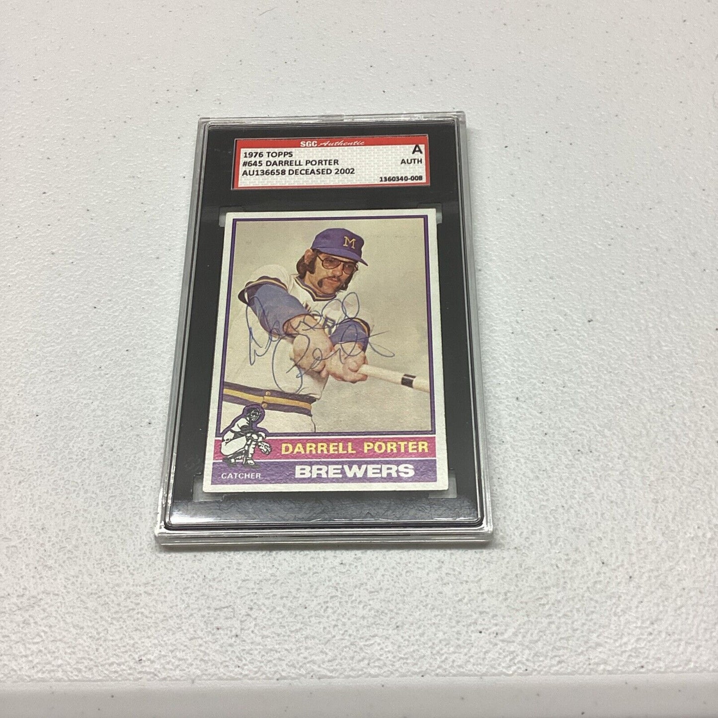 1976 Topps #645 Darrell Porter SGC Authentic