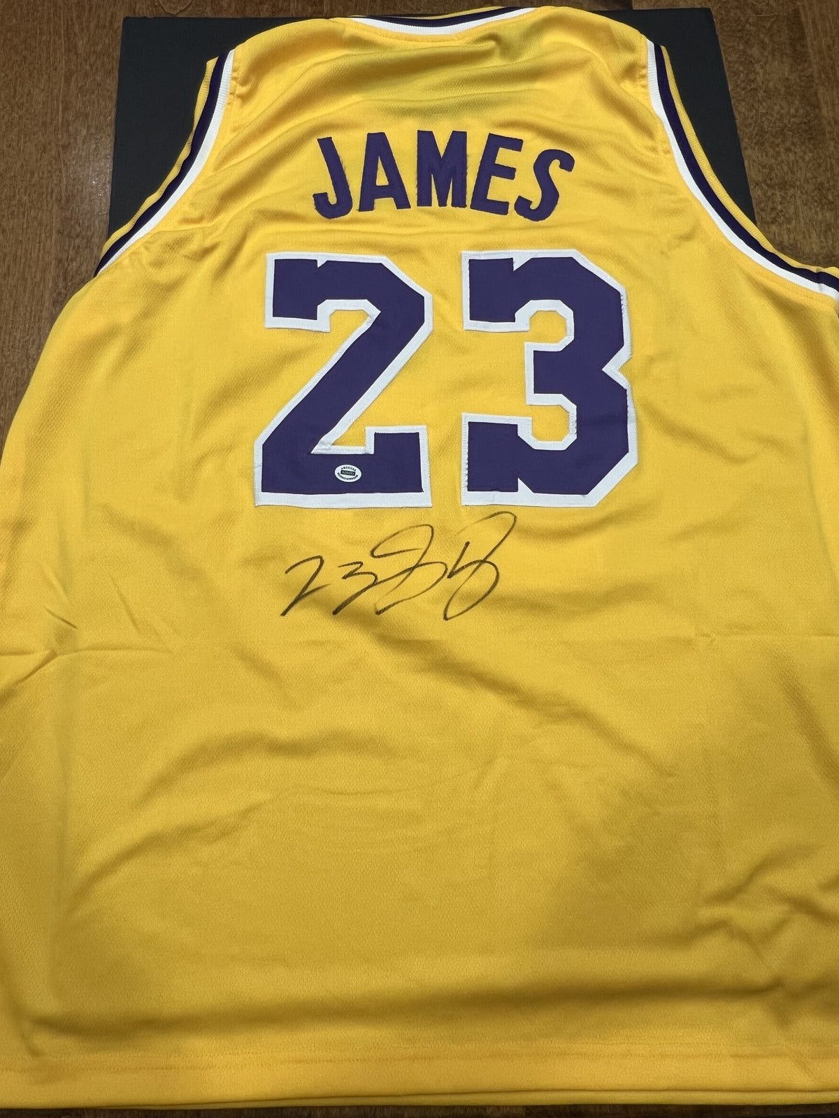 LeBron James Signed Los Angeles Lakers Yellow Jersey with COA