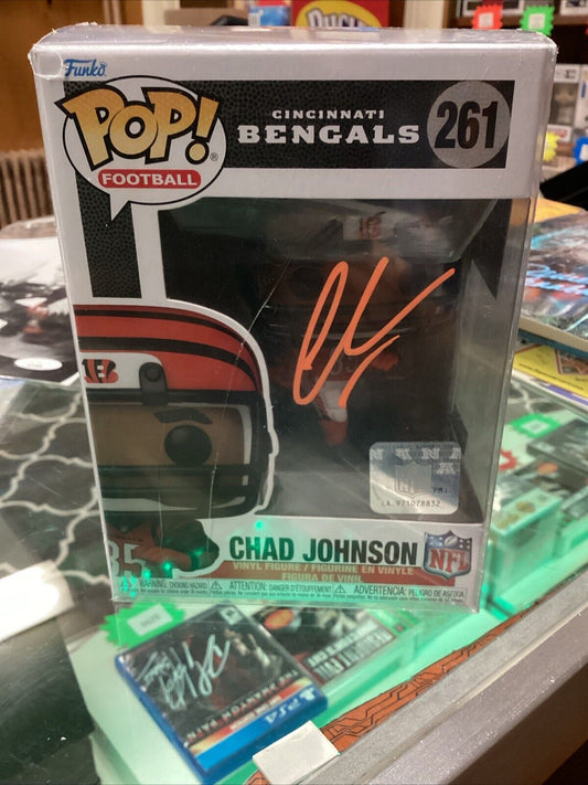 Funko POP! NFL Legends Bengals - Chad Johnson #261 Signed With COA