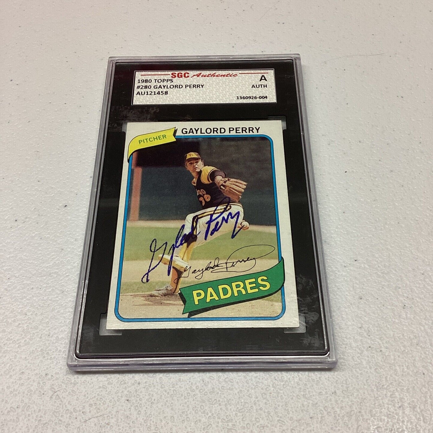 1980 Topps #280 Gaylord Perry SGC Authentic