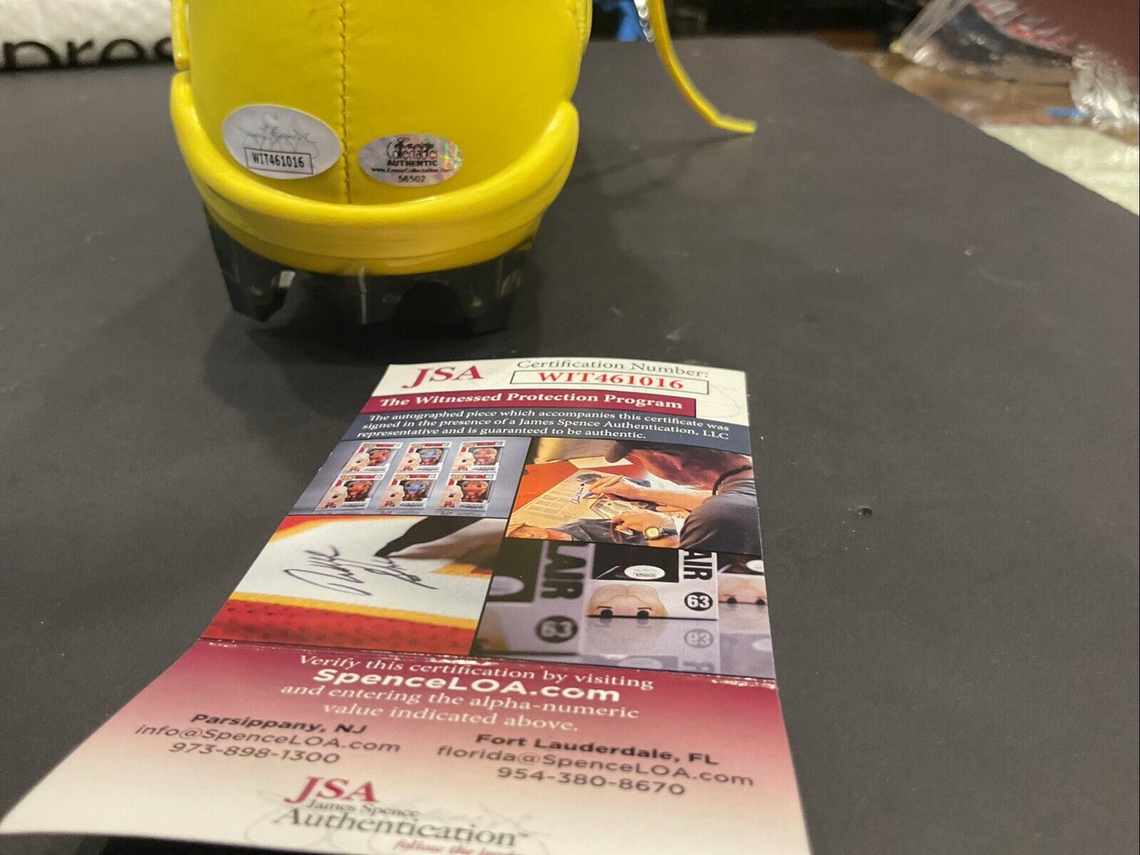 DAUNTE CULPEPPER AUTOGRAPHED SIGNED CLEAT JSA COA