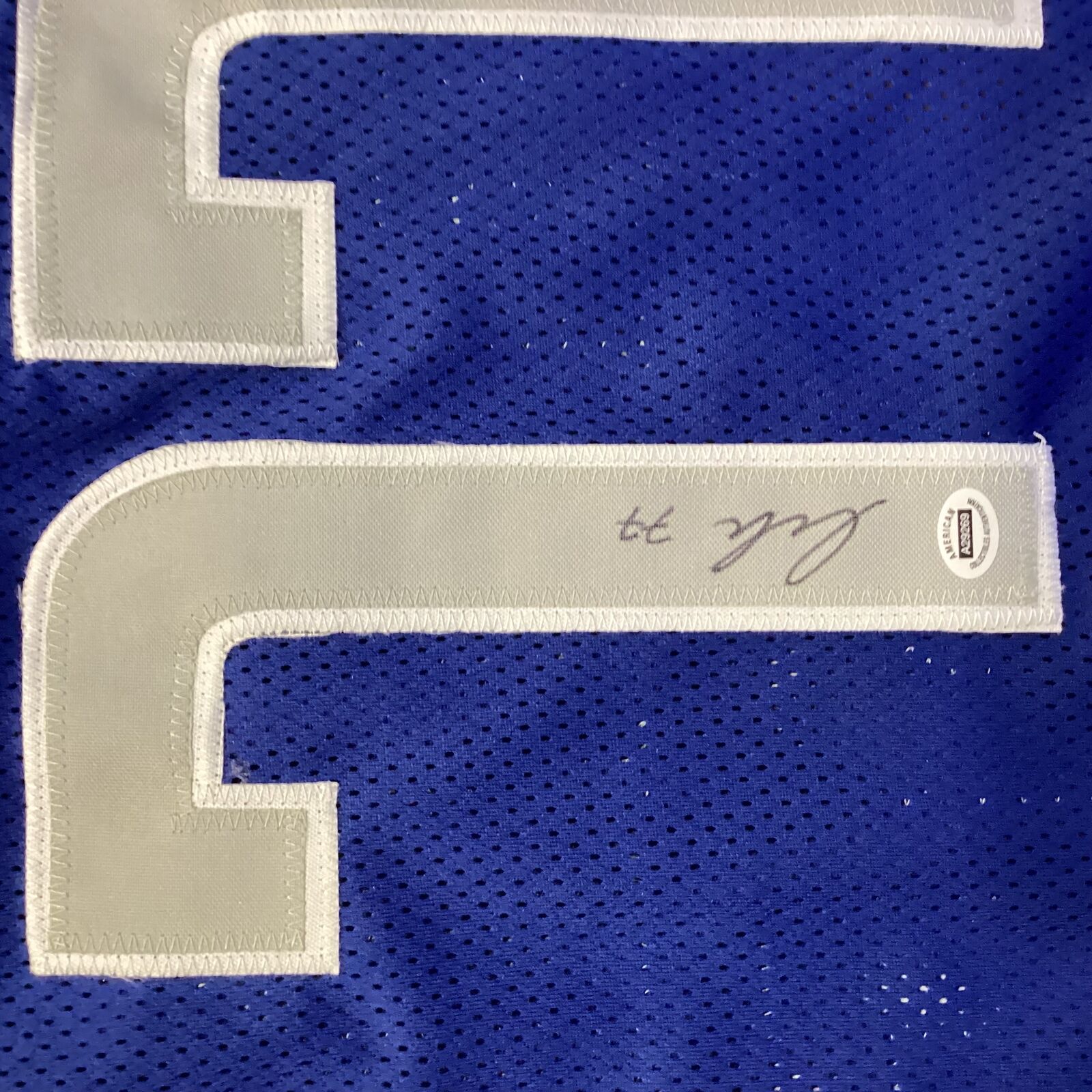 Luka Dončić Signed Dallas Mavericks Blue Jersey Autographed NBA