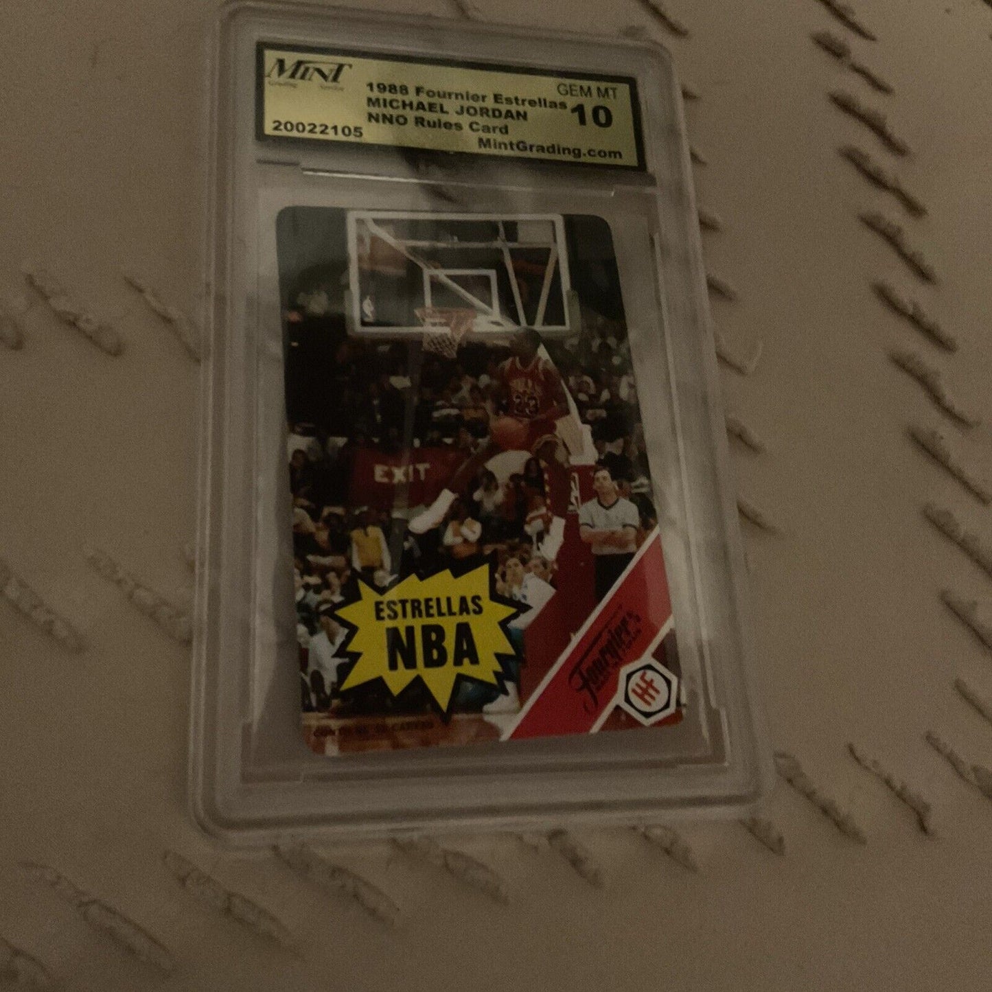 1988 Fournier Estrellas - Rules Card Michael Jordan Grade 10