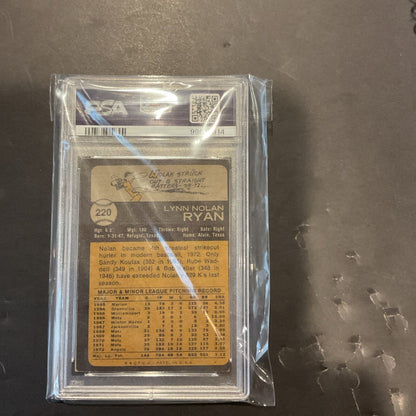1973 Topps #220 Nolan Ryan PSA 3