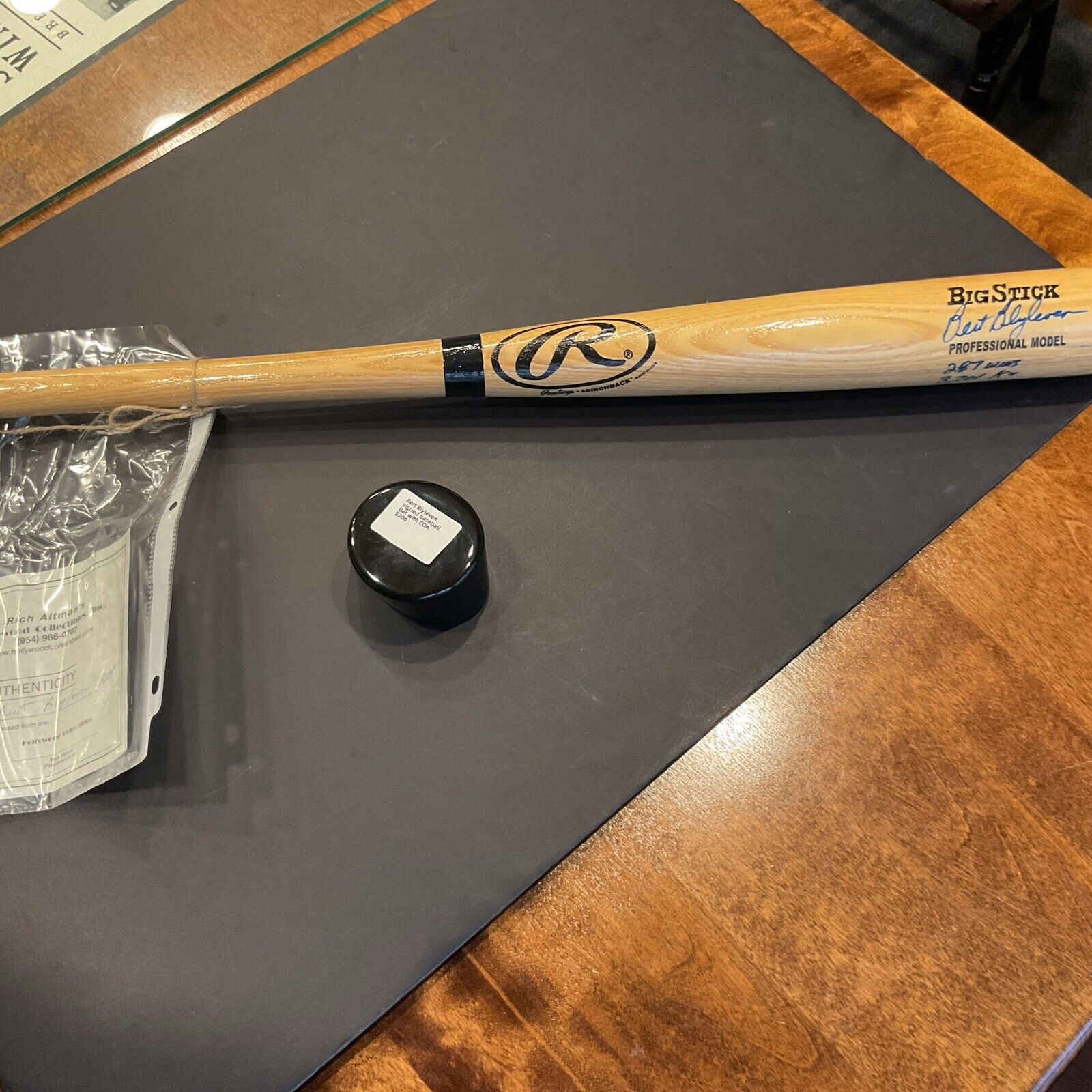 Autographed Bert Blyleven full size bat with certification of authenticity