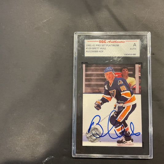 1991–92 pro set platinum # 109 Brett Hall SGC authentic  graded signature card