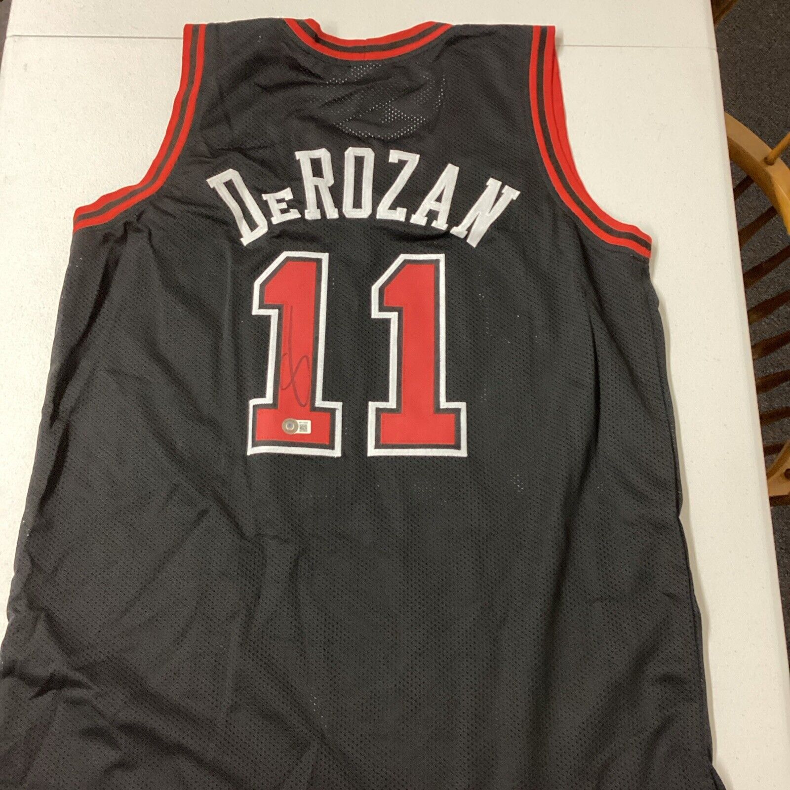 Demar Derozan Signed Custom Jersey Beckett COA 