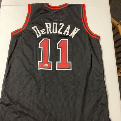 Demar Derozan Signed Custom Jersey Beckett COA 