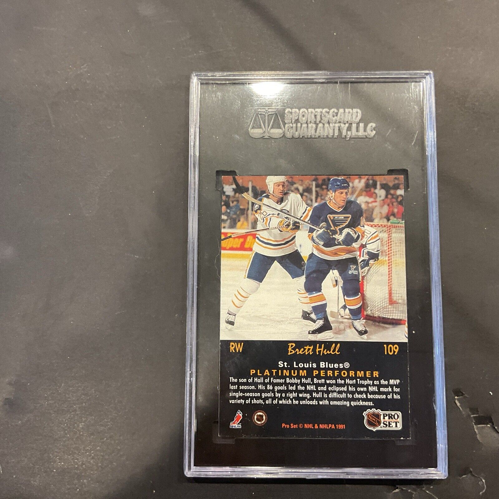 1991–92 pro set platinum # 109 Brett Hall SGC authentic  graded signature card
