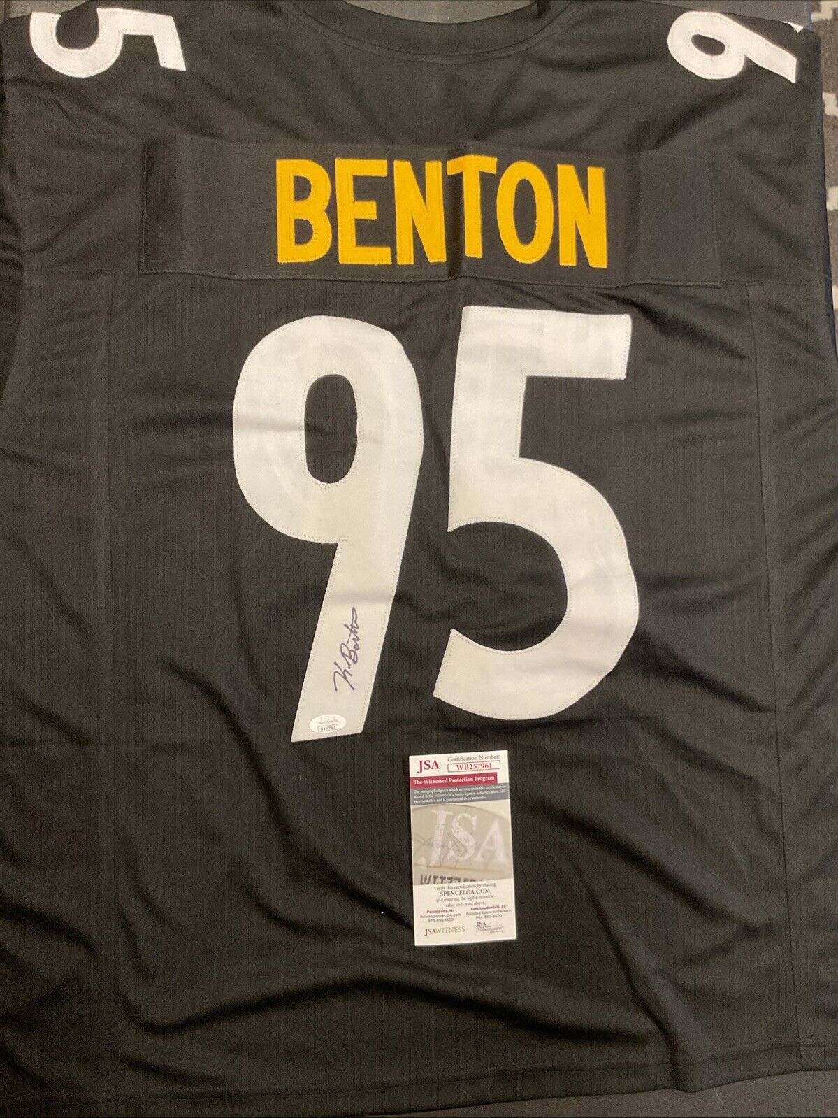 PITTSBURGH STEELERS KEEANU BENTON SIGNED CUSTOM BLACK JERSEY JSA