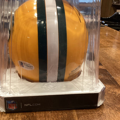 DAVANTE ADAMS AUTOGRAPHED GREEN BAY PACKERS MINI HELMET BECKETT BAS 185816