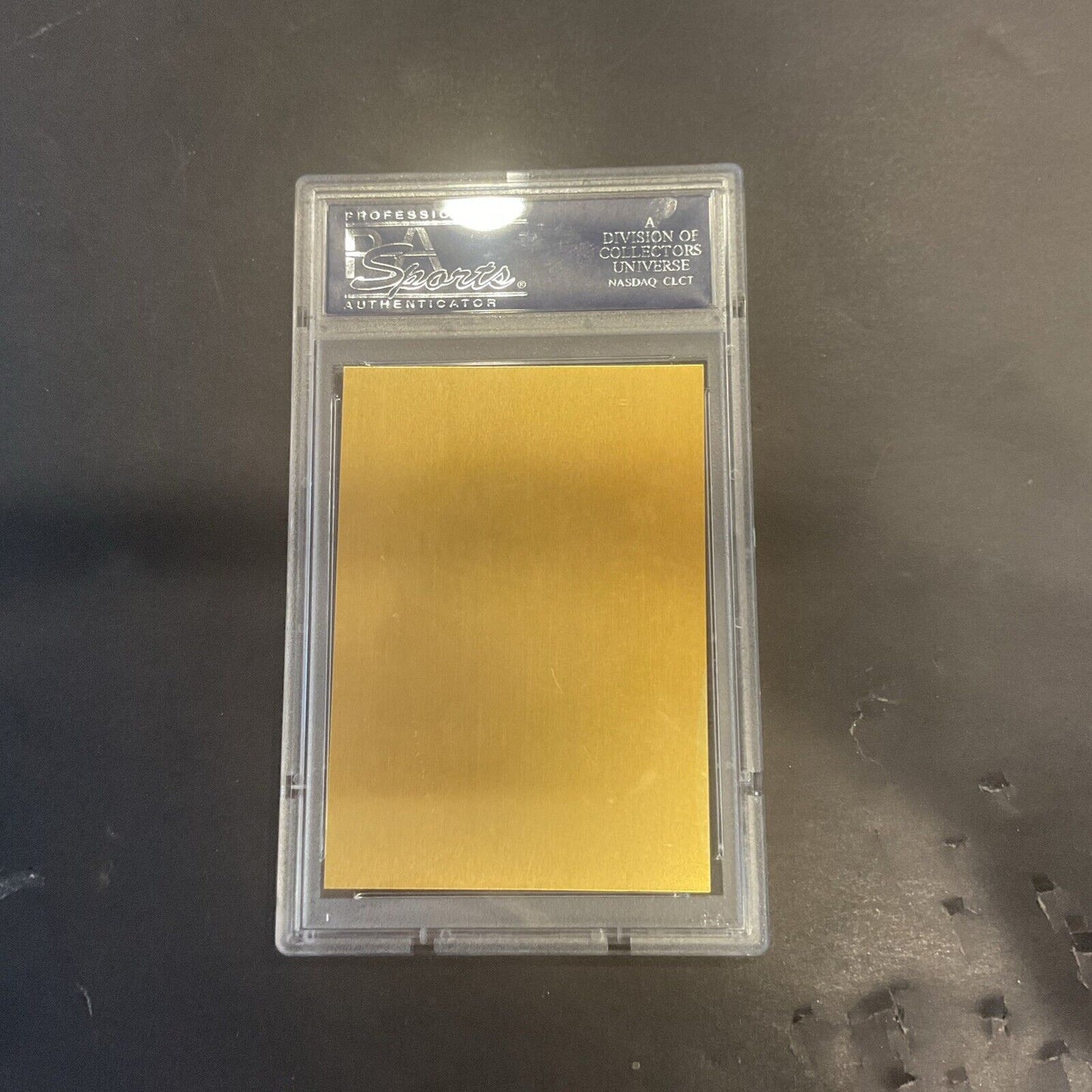 1982 Hall of Fame Roger Bresnahan Metallic Gold Plaque Card PSA 5