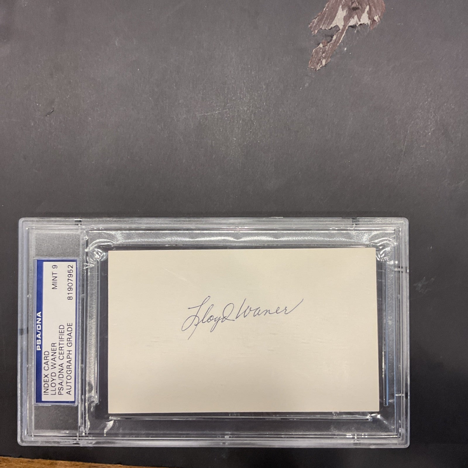 Autographed Lloyd Warner Index Card PSA/DNA Certified Mint 9