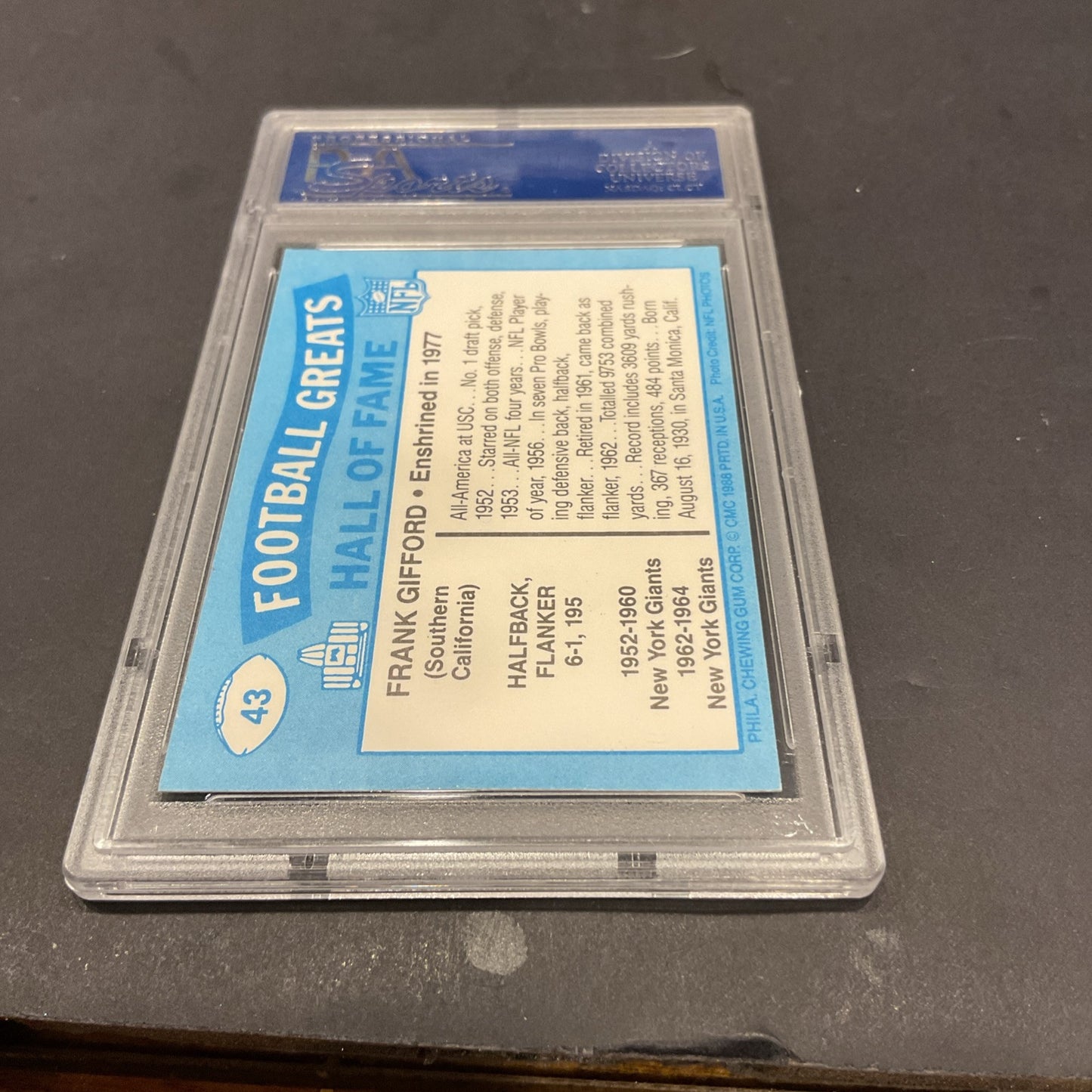 1988 Swell Greats,   #43 Frank Gifford PSA/DNA Autographed Card 