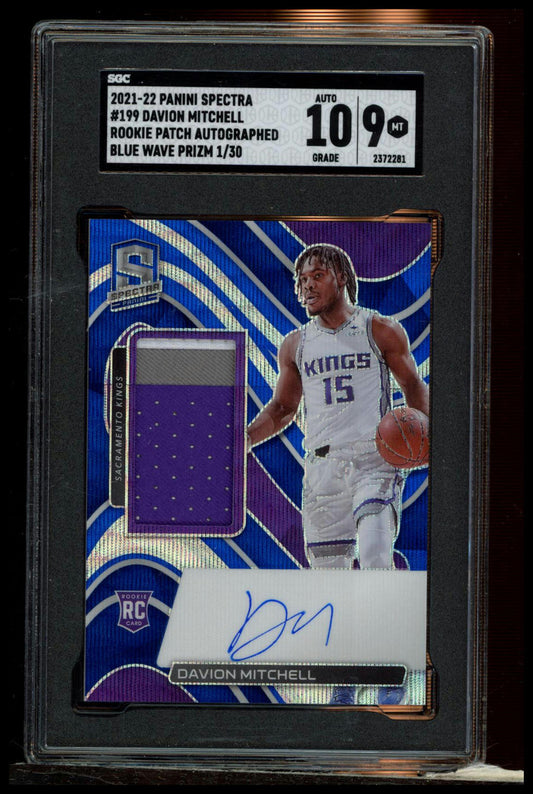 2021-22 Panini Spectra #199 Davion Mitchell Blue Wave FOTL SGC 9 #/30
